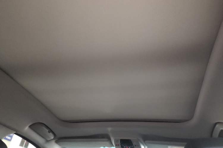Used DS 6 2014 1.6T Luxury Edition THP160 Headliner