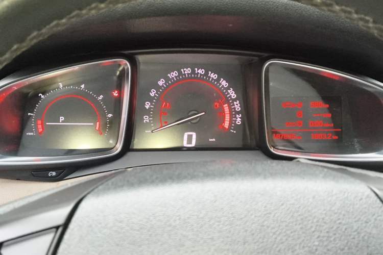 Used DS 6 2014 1.6T Luxury Edition THP160 Instrument Cluster