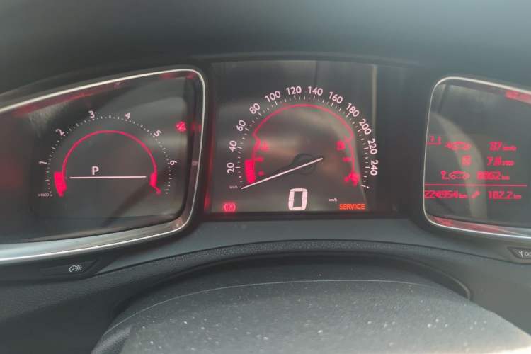 Used DS 6 2014 1.6T Luxury Edition THP160 Instrument Cluster