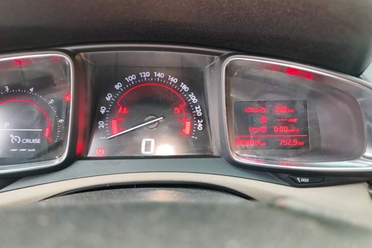 Used DS 6 2014 1.6T Luxury Edition THP160 Instrument Cluster