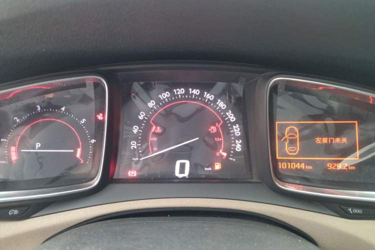 Used DS 6 2014 1.6T Luxury Edition THP160 Instrument Cluster