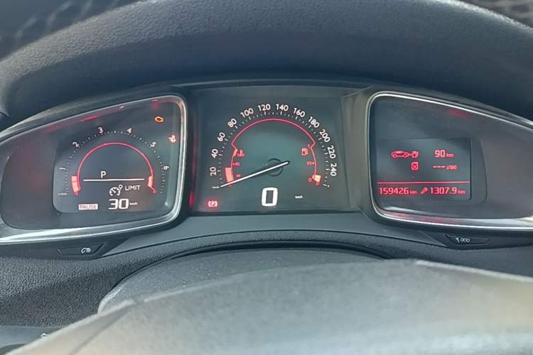 Used DS 6 2014 1.6T Luxury Edition THP200 Instrument Cluster