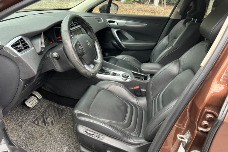 Used DS 6 2014 1.6T Luxury Edition THP200 Interior 2