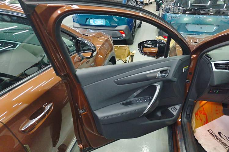 Used DS 6 2014 1.6T Luxury Edition THP160 Left Front Door Interior
