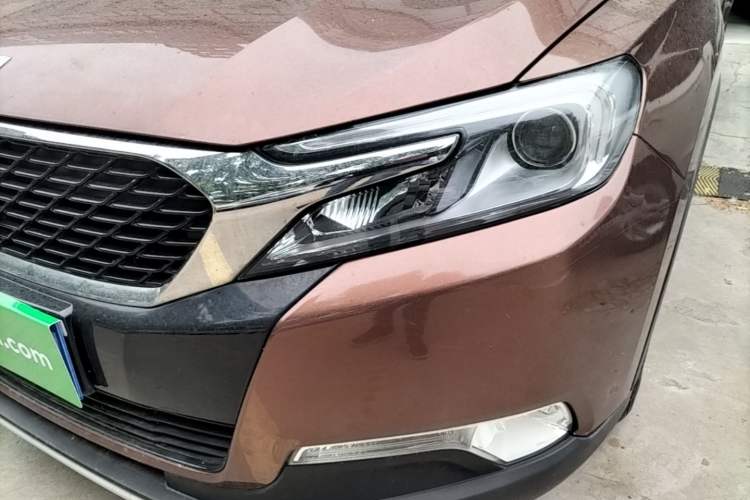 Used DS 6 2014 1.6T Luxury Edition THP160 Left Front Headlight