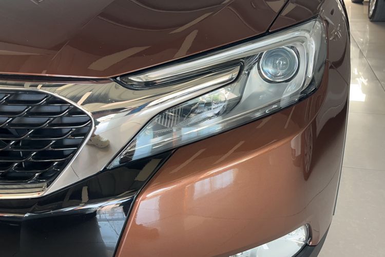 Used DS 6 2014 1.6T Luxury Edition THP160 Left Front Headlight