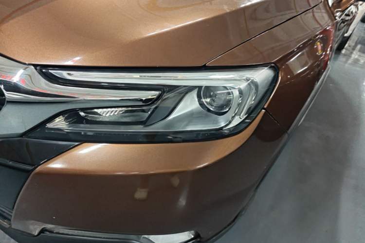 Used DS 6 2014 1.6T Luxury Edition THP160 Left Front Headlight