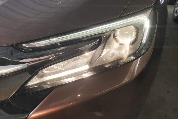 Used DS 6 2014 1.6T Luxury Edition THP160 Left Front Headlight