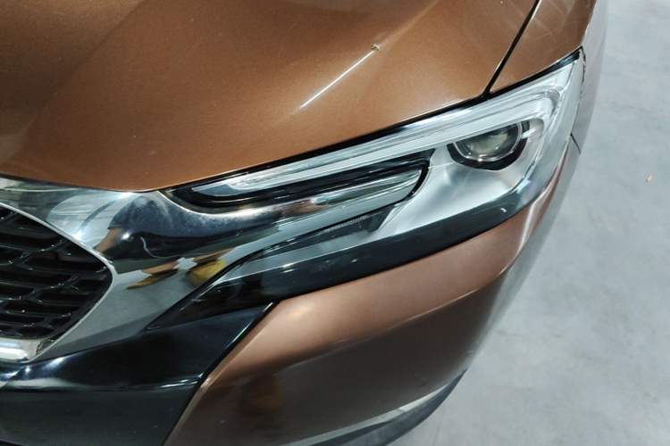 Used DS 6 2014 1.6T Luxury Edition THP160 Left Front Headlight