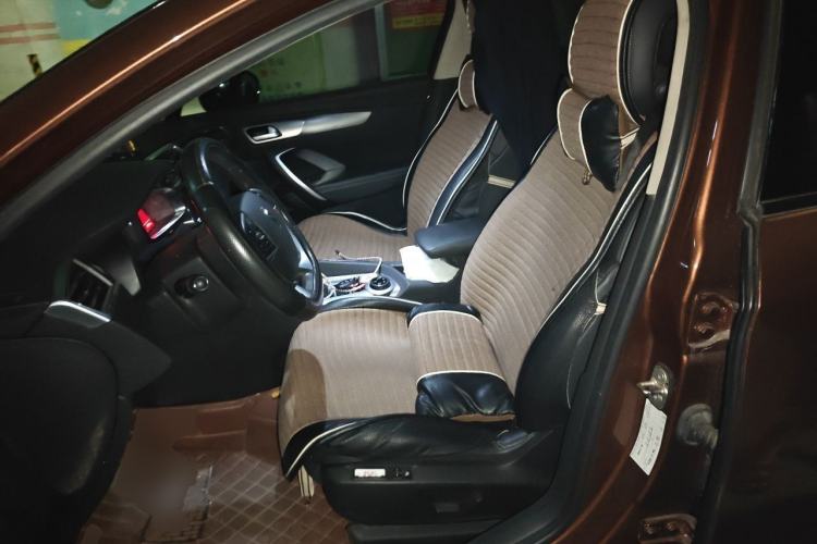 Used DS 6 2014 1.6T Luxury Edition THP200 Left Front Seat