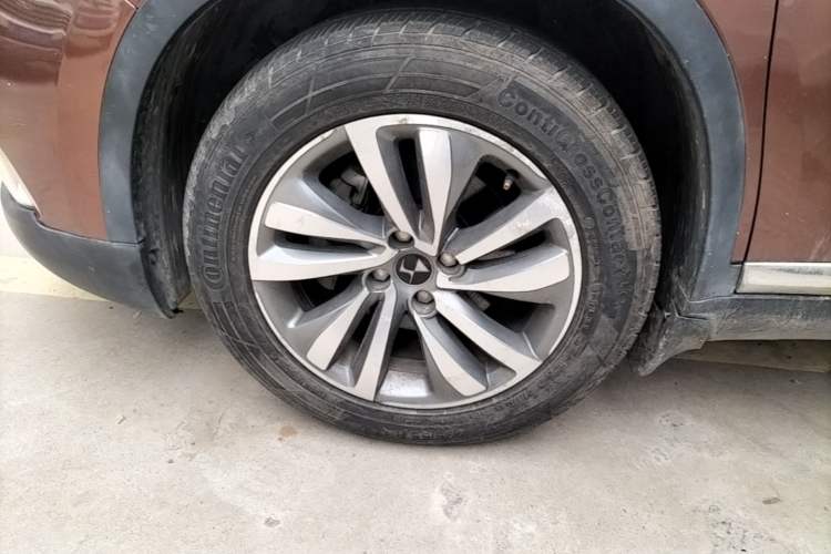 Used DS 6 2014 1.6T Luxury Edition THP160 Left Front Wheel Hub