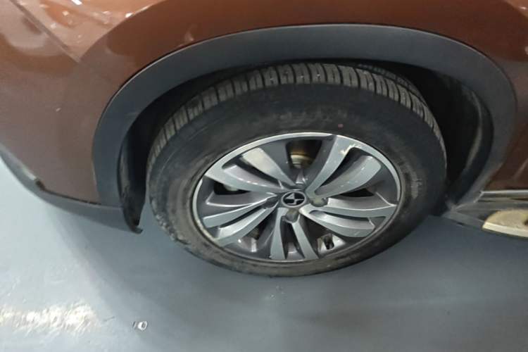 Used DS 6 2014 1.6T Luxury Edition THP160 Left Front Wheel Hub