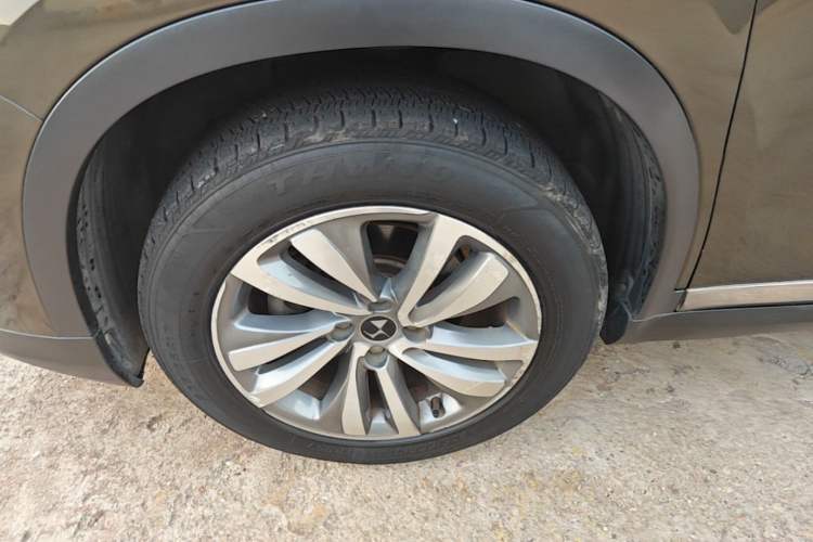 Used DS 6 2014 1.6T Luxury Edition THP160 Left Front Wheel Hub