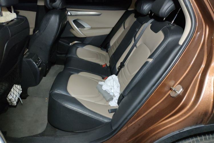 Used DS 6 2014 1.6T Luxury Edition THP200 Left Rear Seat