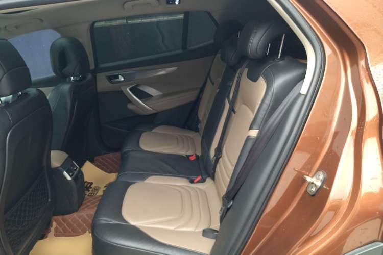 Used DS 6 2014 1.6T Luxury Edition THP160 Left Rear Seat