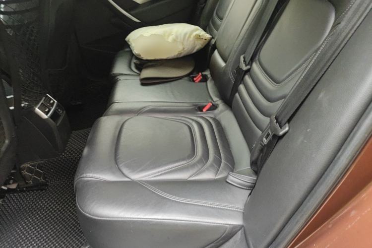 Used DS 6 2014 1.6T Luxury Edition THP200 Left Rear Seat