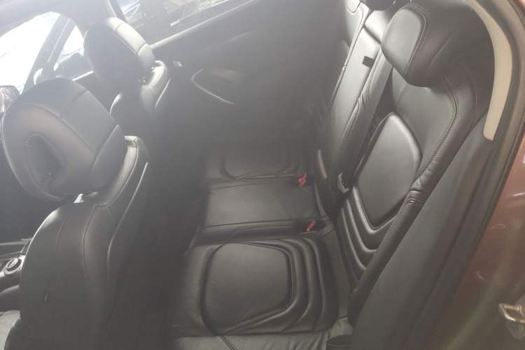 Used DS 6 2014 1.6T Luxury Edition THP160 Left Rear Seat