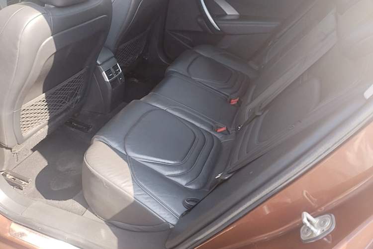 Used DS 6 2014 1.6T Luxury Edition THP160 Left Rear Seat