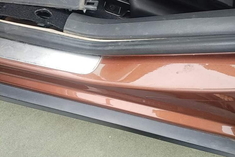 Used DS 6 2014 1.6T Prestige Edition THP200 Left Side Sill