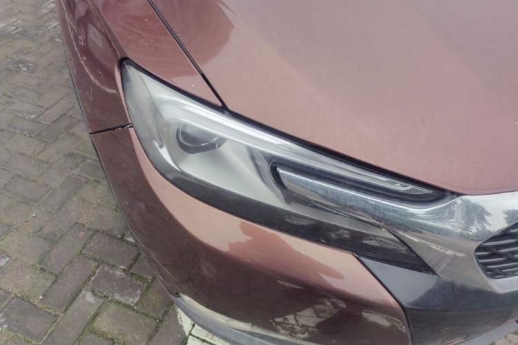 Used DS 6 2014 1.6T Luxury Edition THP200 Right Front Headlight