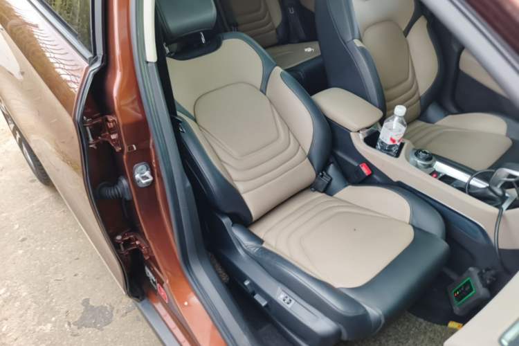 Used DS 6 2014 1.6T Luxury Edition THP160 Right Front Seat