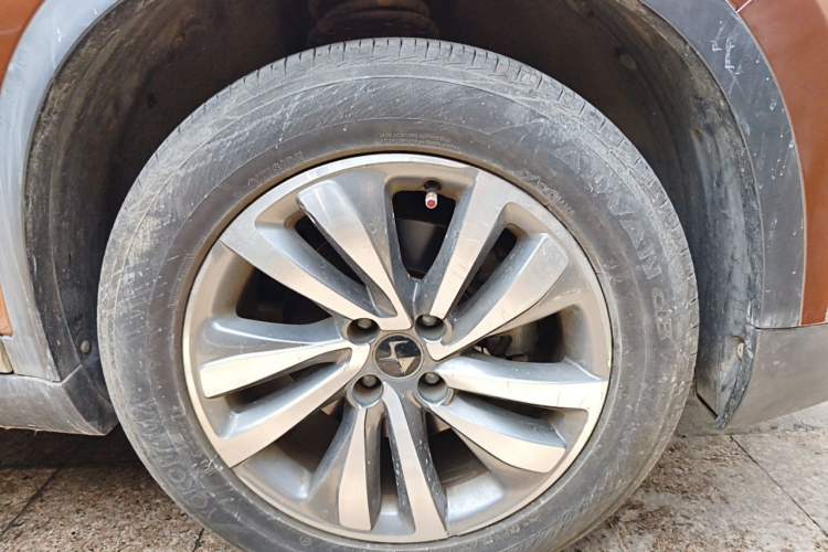 Used DS 6 2014 1.6T Luxury Edition THP160 Right Front Wheel Hub