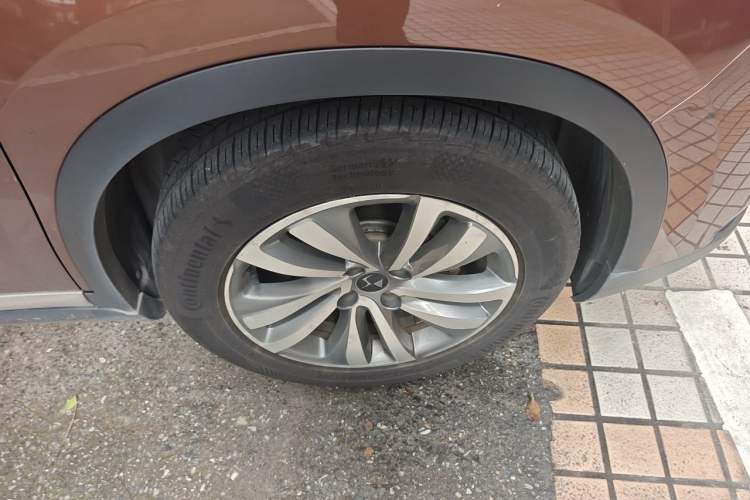 Used DS 6 2014 1.6T Luxury Edition THP160 Right Front Wheel Hub