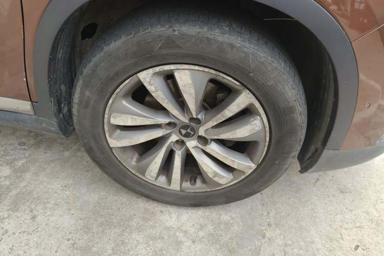 Used DS 6 2014 1.6T Luxury Edition THP160 Right Front Wheel Hub