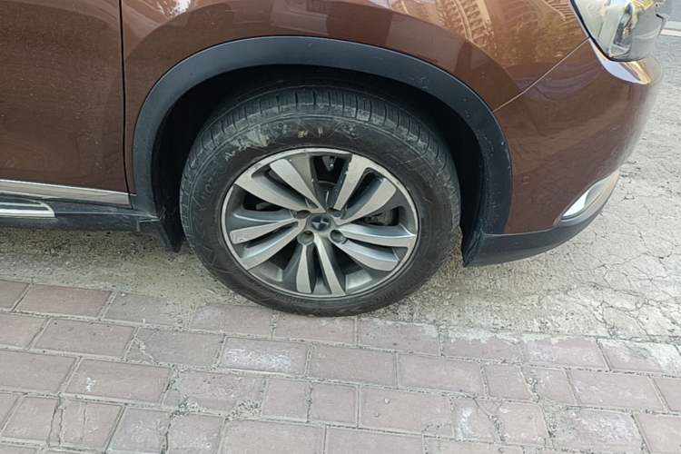 Used DS 6 2014 1.6T Luxury Edition THP200 Right Front Wheel Hub