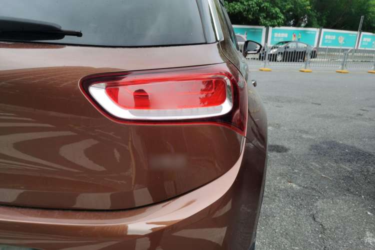 Used DS 6 2014 1.6T Luxury Edition THP160 Right Rear Taillight