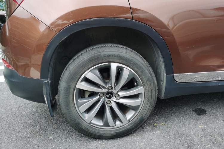 Used DS 6 2014 1.6T Luxury Edition THP160 Right Rear Wheel Hub