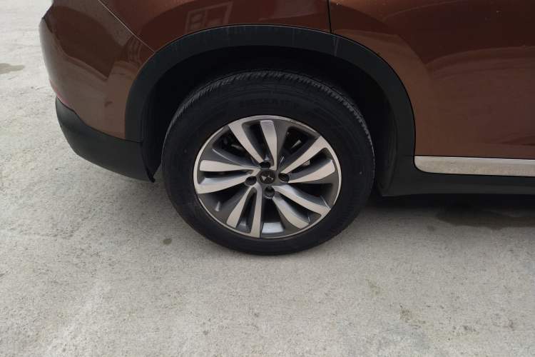 Used DS 6 2014 1.6T Luxury Edition THP160 Right Rear Wheel Hub
