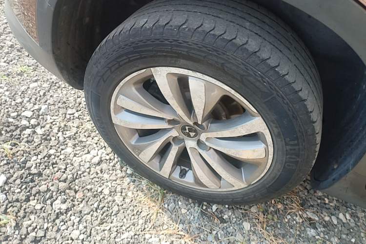 Used DS 6 2014 1.6T Luxury Edition THP160 Right Rear Wheel Hub