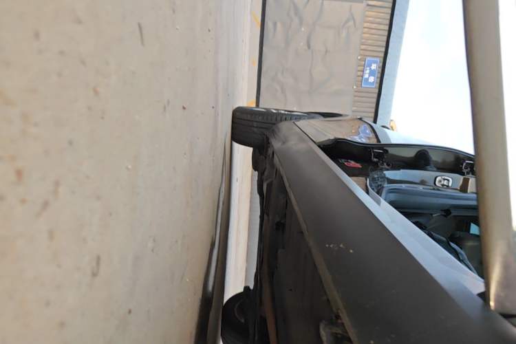 Used DS 6 2014 1.6T Luxury Edition THP160 Right Side Sill