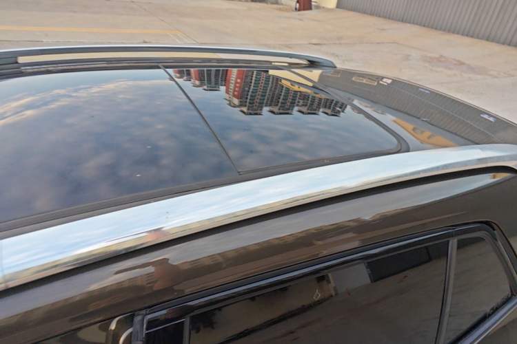 Used DS 6 2014 1.6T Luxury Edition THP160 Roof