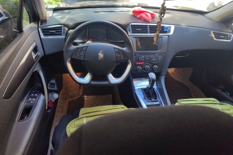 Used DS 6 2014 1.6T Elegant Version THP160 Steering Wheel