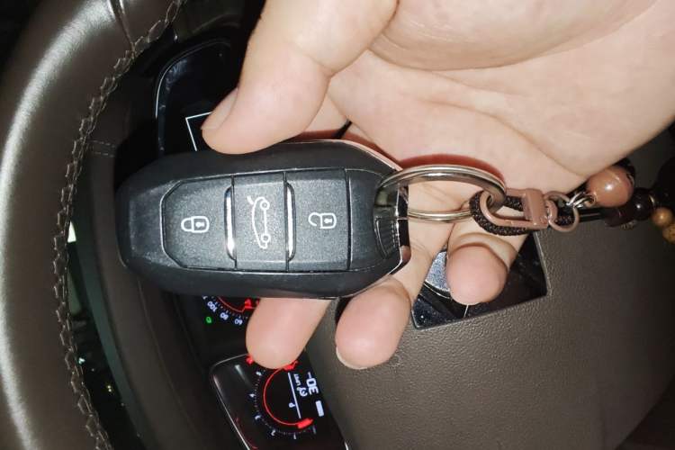 Used DS 6 2014 1.6T Prestige Edition THP200 Vehicle Key