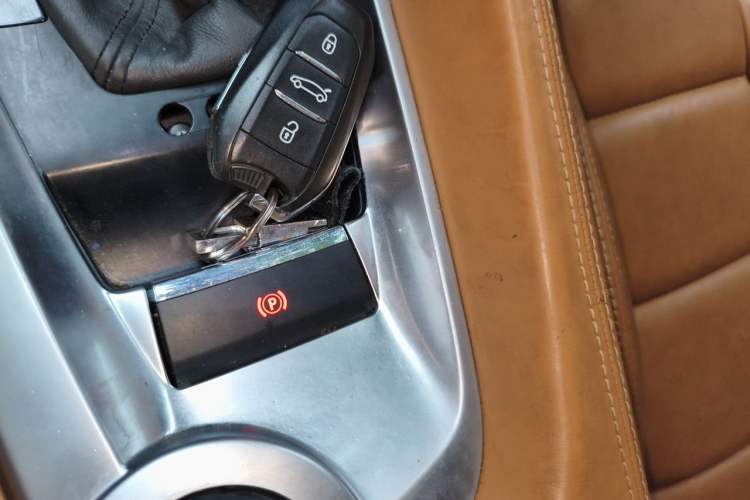 Used DS 6 2014 1.6T Prestige Edition THP200 Vehicle Key