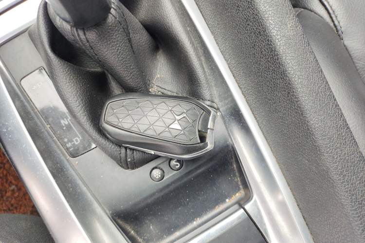 Used DS 6 2014 1.6T Luxury Edition THP160 Vehicle Key