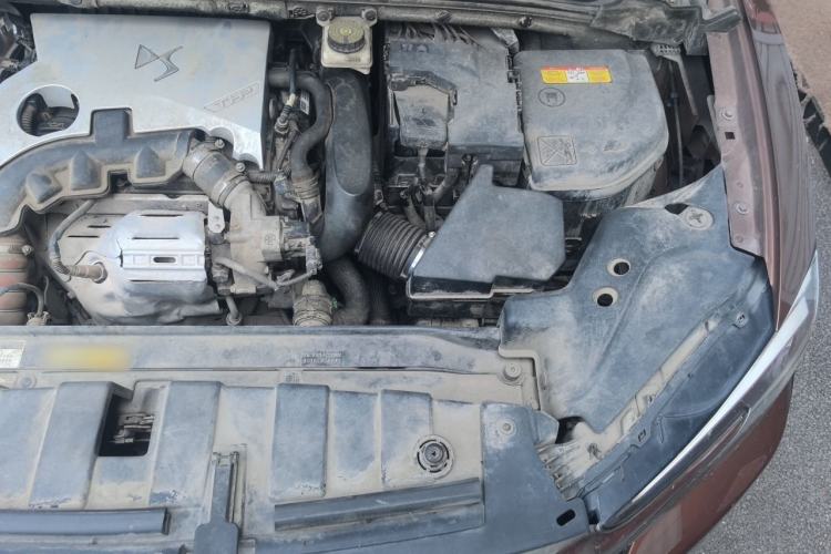 Used DS 6 2014 1.6T Luxury Edition THP160 Engine Bay Left
