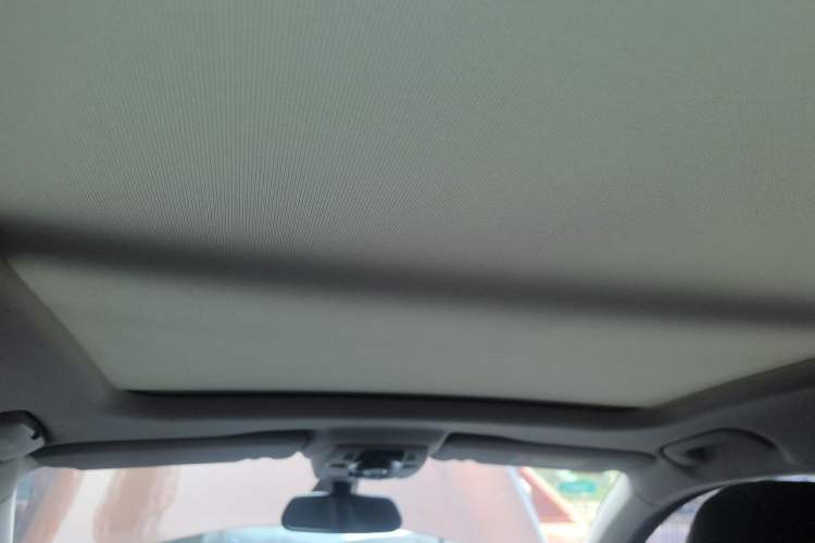 Used DS 6 2014 1.6T Luxury Edition THP160 Headliner