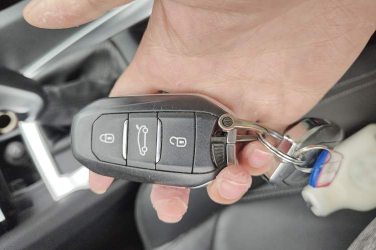 Used DS 6 2014 1.6T Luxury Edition THP160 Interior 1