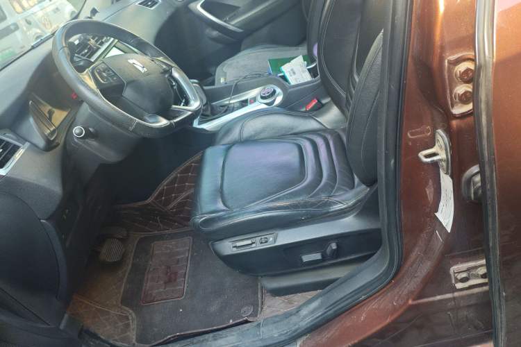 Used DS 6 2014 1.6T Luxury Edition THP160 Left Front Seat