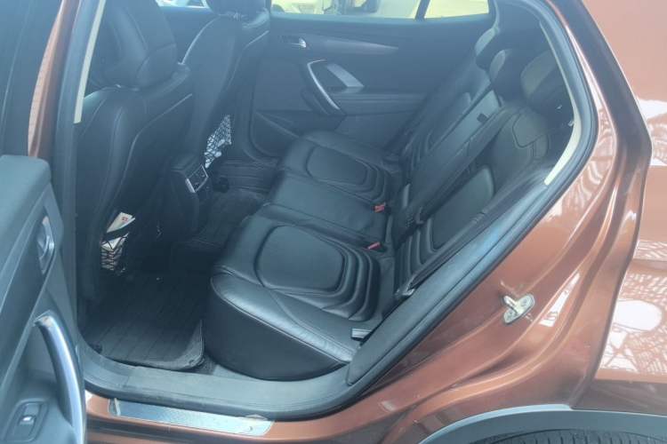 Used DS 6 2014 1.6T Luxury Edition THP160 Left Rear Seat
