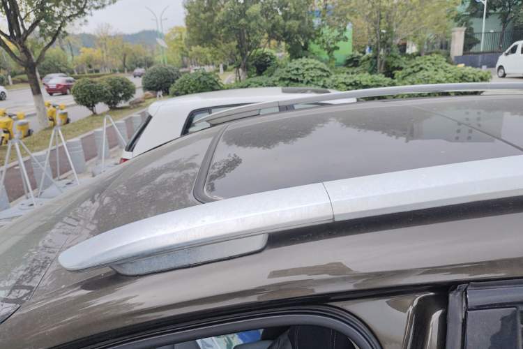 Used DS 6 2014 1.6T Luxury Edition THP160 Roof
