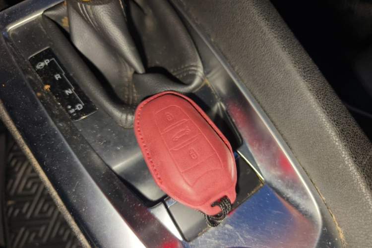 Used DS 6 2014 1.6T Luxury Edition THP160 Vehicle Key