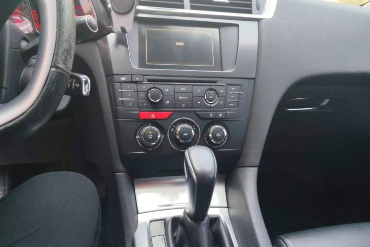 Used DS 6 2014 1.6T Elegant Version THP160 Audio And AC Panel