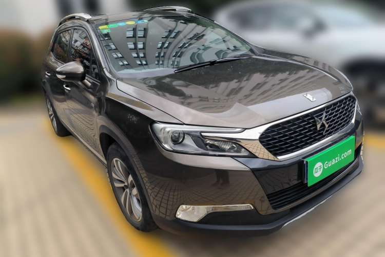 Used DS 6 2014 1.6T Luxury Edition THP160 Front Right 45 Deg