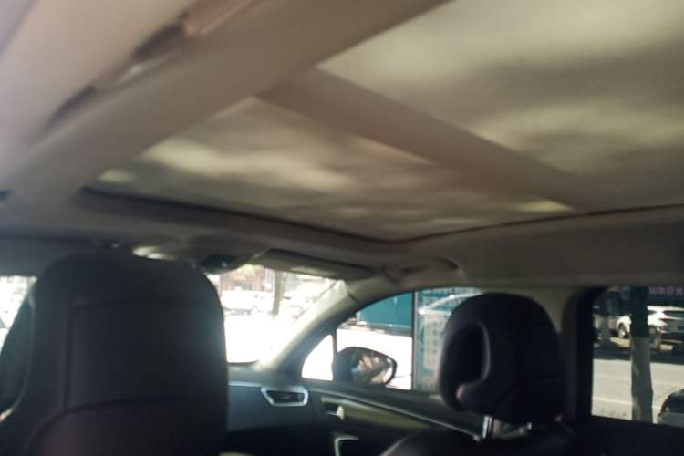 Used DS 6 2014 1.6T Luxury Edition THP160 Headliner