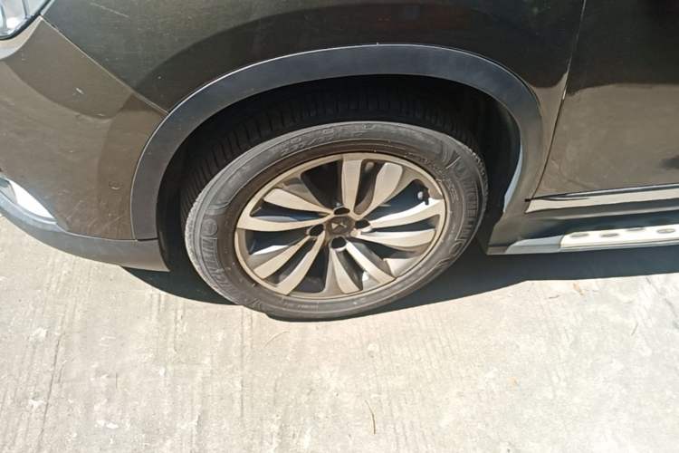 Used DS 6 2014 1.6T Luxury Edition THP160 Left Front Wheel Hub